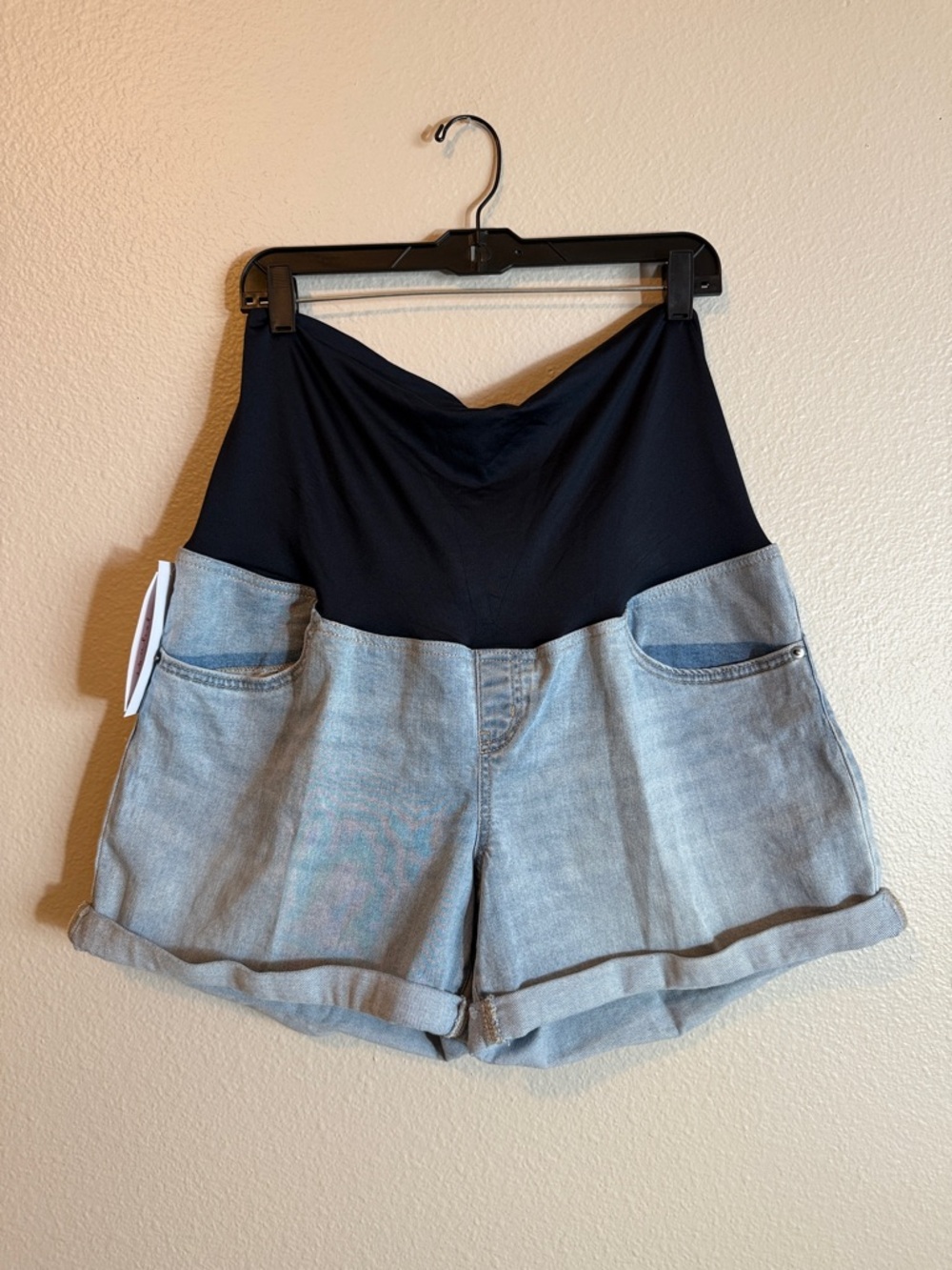 Isabel Maternity 14 Midi Shorts NWT Casual Chic Summer Comfort Fit